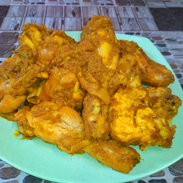 

Ayam Kremes Bumbu Lengkuas