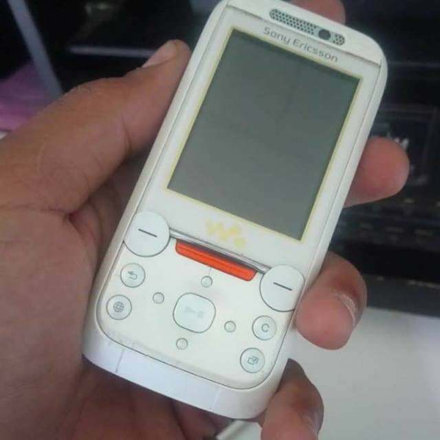 Sony Ericsson W850 W850i Walkman Series Cassing Masih Original Bawaan
