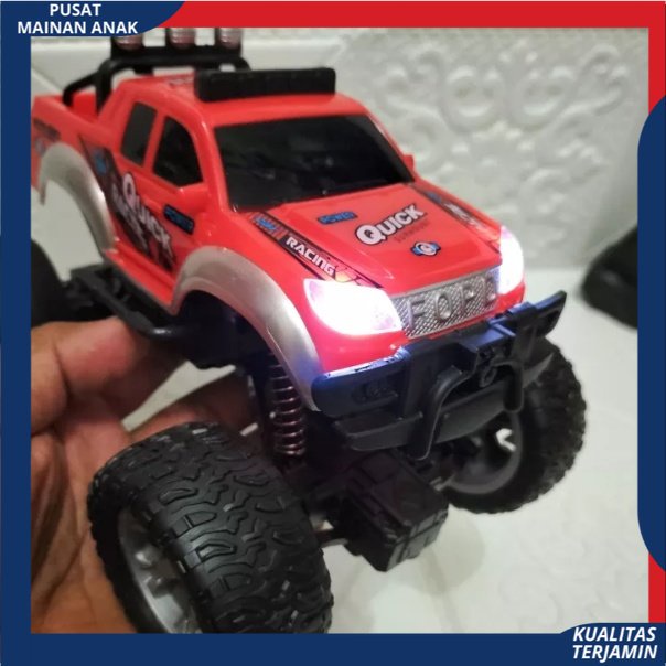 Mobil Remote Control Off Road Pickup / Rock Crawler Jeep Remot Kontrol Berlampu Mainan Anak Laki Laki