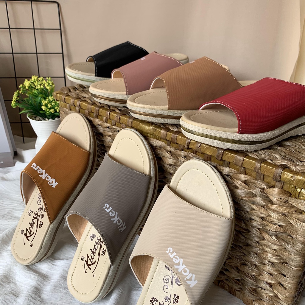 sandal SLOP1 4 SENDAL WANITA cewek terlaris kampus kece populer termurah TERLARIS SANDAL SLOP WANITA KEKINIAN TERBARU SENDAL PEREMPUAN SELOP CEWEK CEWE IBU IBU Wedges Wanita Sandal Selop