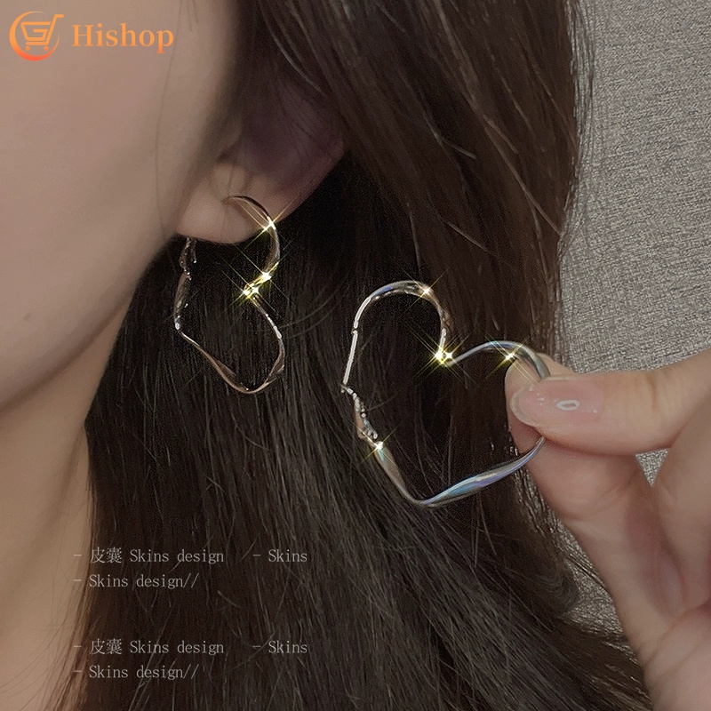 Anting Hoop Bentuk Hati Warna Silver Untuk Wanita