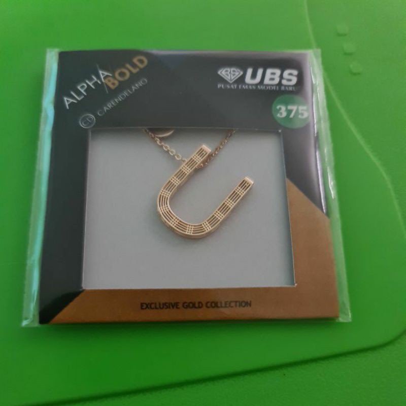 Kalung Alpha Bold huruf U kadar 375