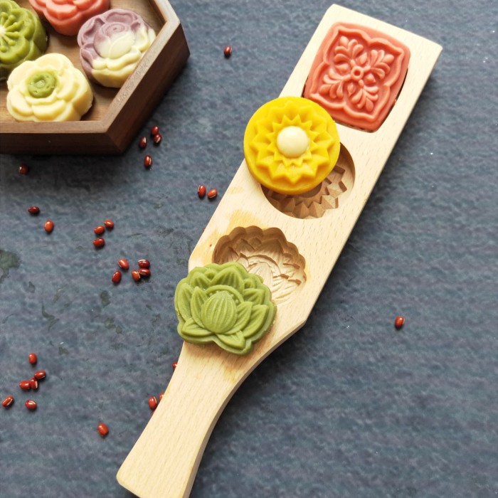 Cetakan mooncake kayu 3 lubang model flower 1