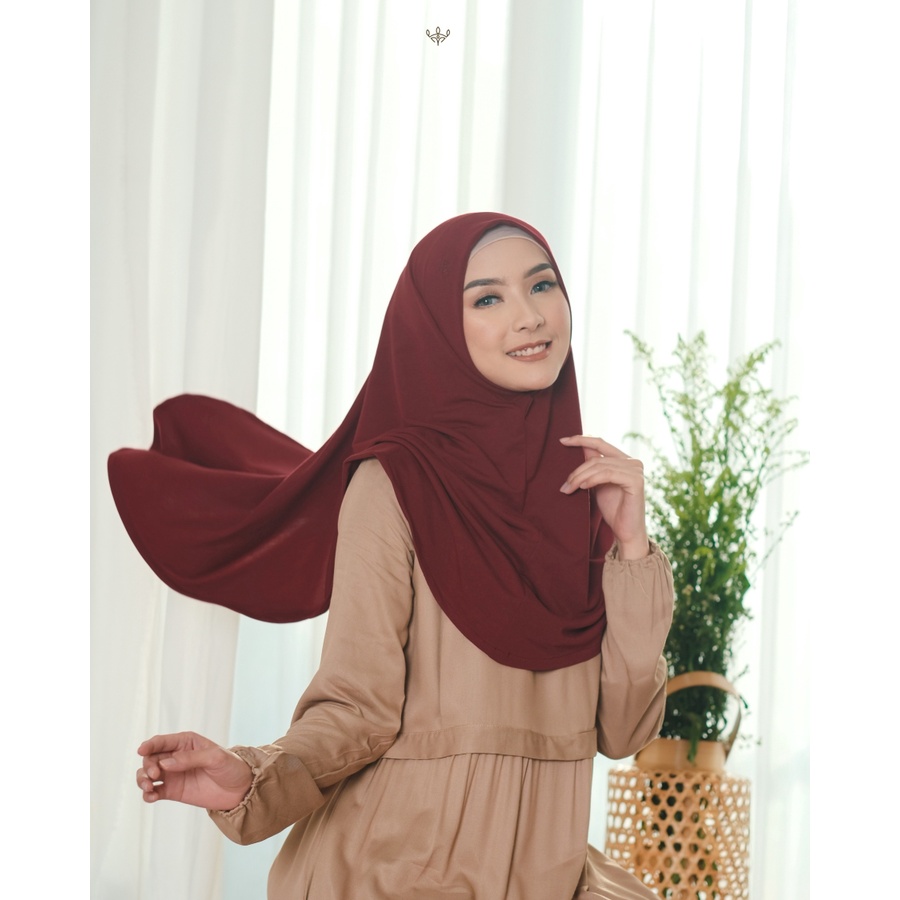 Wimi.id - Shafa Bergo | Hijab Instant