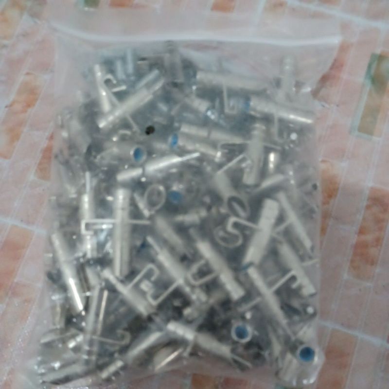 Nipel Stenleis otomatis/paralel