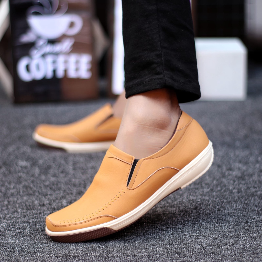 Sepatu Kulit Slip On Kerja Pria - Abra Sanver