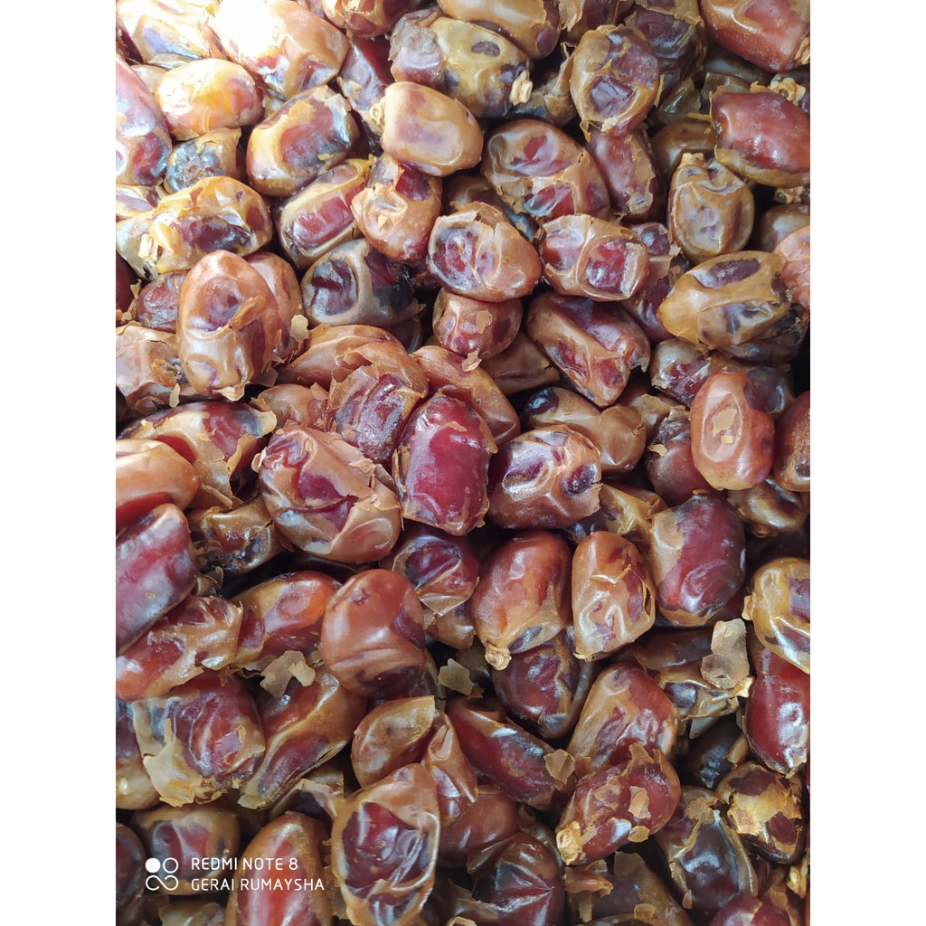 

Kurma Khalas 500 Gram / Kurma Kholas / Khalas Saudi