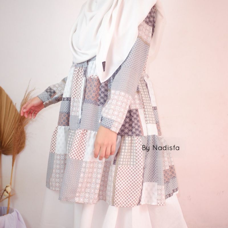 ZUMI TUNIK BUSUI MOTIF