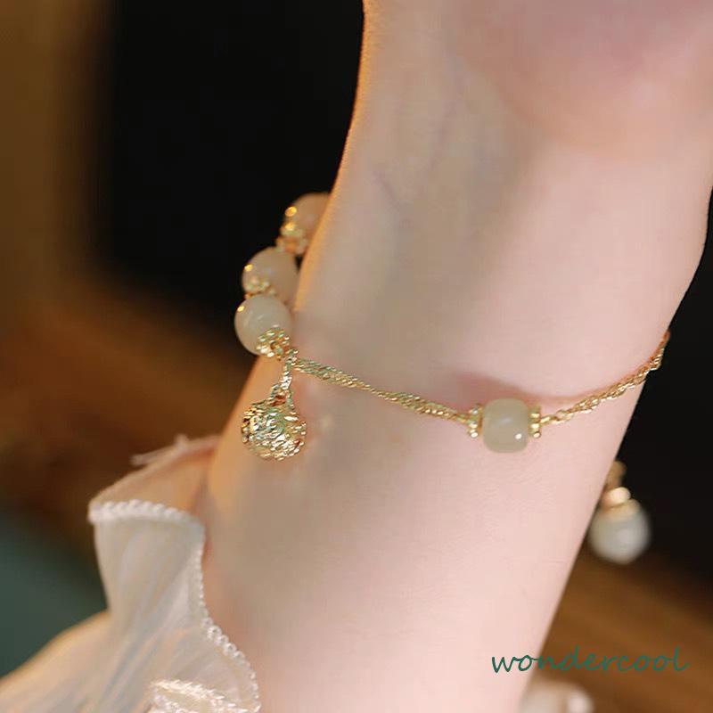 Niche desain pacar gaya country gold bell pendant gelang gelang hadiah khusus-Won