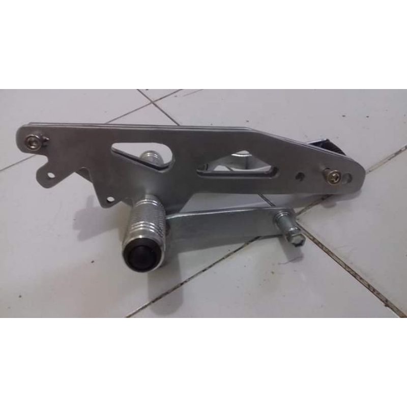 Underbone UB plat step ub honda sonic 150r