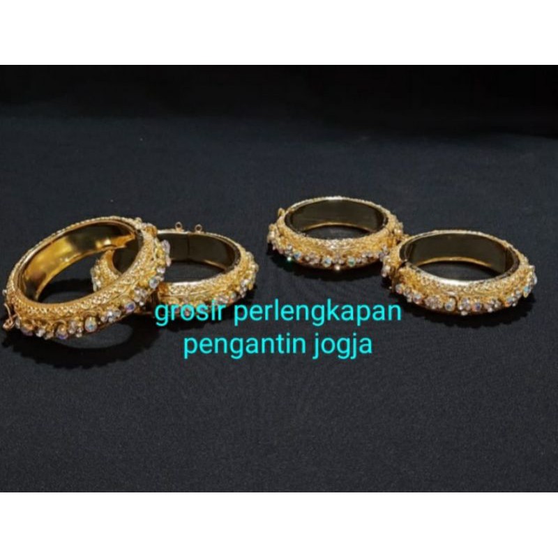 Gelang Klono / Sepasang Gelang Pengantin Solo Basahan