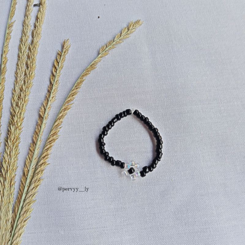 Yuto Pentagon Ring - Cincin Yuto Pentagon - KPOP - Korean Style - Cincin Manik Beads