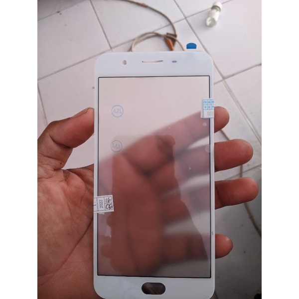 ts oppo f1s