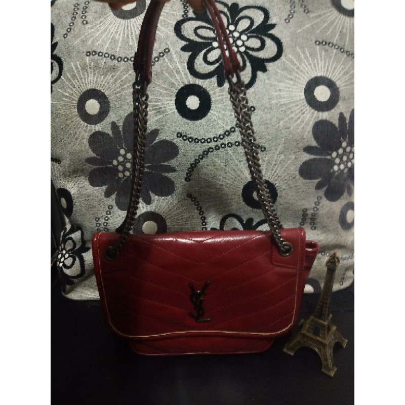 Preloved Tas YSL niki chain Maroon
