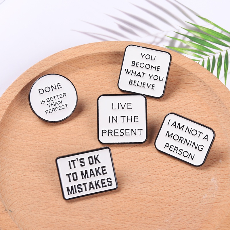 Bros Pin Enamel Desain Quotes Motivasional Copywriting Untuk Hadiah Teman