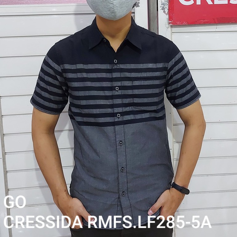 gof CRESSIDA KEMEJA PRIA SLIMFIT Kemeja Casual Kemeja Lengan Pendek