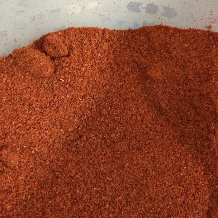 

CABAI MERAH BUBUK 100 gr PEDAS