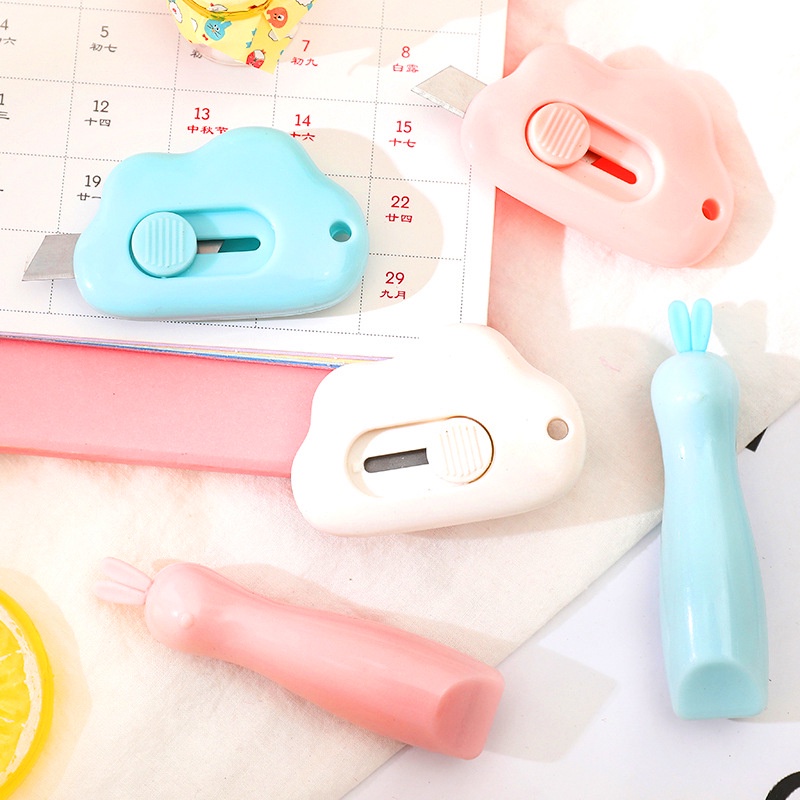 

Cutter Mini Pisau Kecil Bentuk Awan Pemotong Kertas Tajam Portable