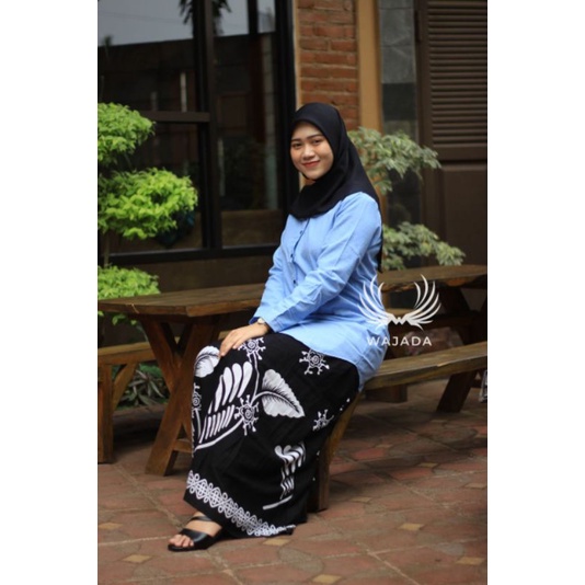 Kemeja tunik polos terkini | kemeja tunik polos 1 | foto asli | kemeja tunik santriwati | kemeja tunik | tunik | ATASAN SANTRI PUTRI/ ATASAN SANTRI WAJADA SETELAN AQIL / KOKO SANTRIWATI