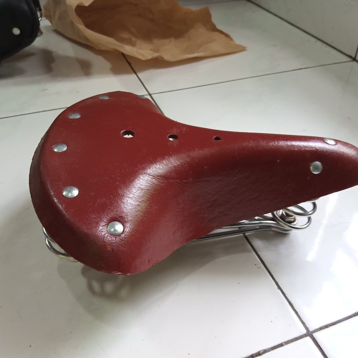 Order Langsung Sadel / jok sepeda ontel / ojek / 28 model kuno / jadul / antik Murah