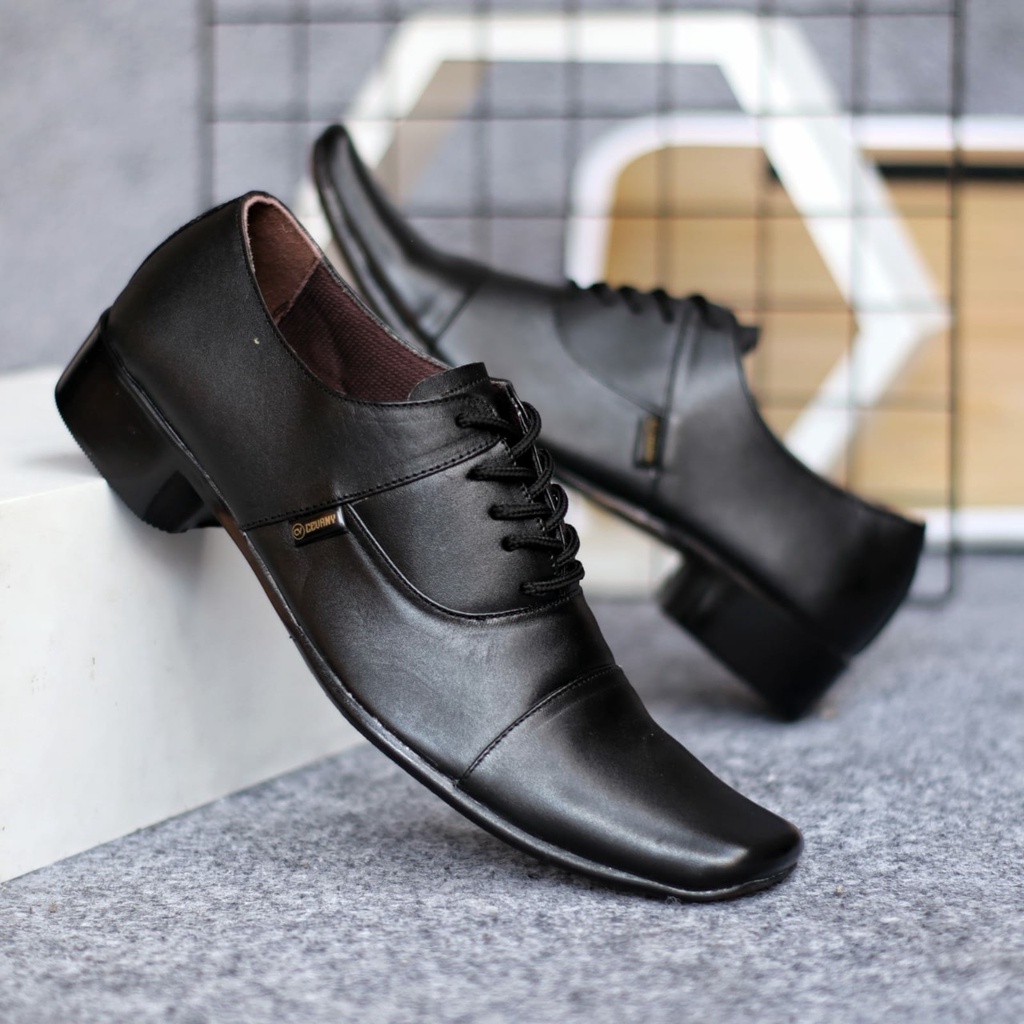 MOLK|Sepatu Formal Pantofel Pria Hitam Kulit Asli Kerja Kantoran Original