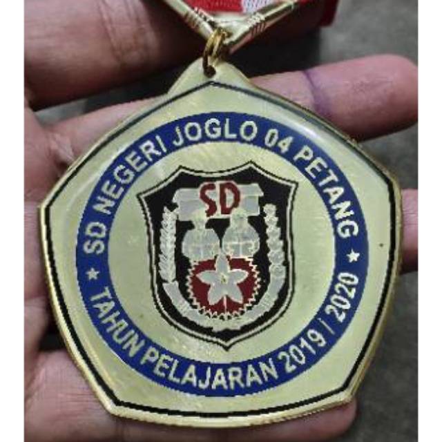 Medali Wisuda - Kalung Wisuda - Gordon - Medali - Kuningan segi lima - Resin - embos