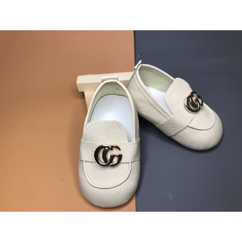 sepatu baby cewek murah terlaris/sepatu bayi perempuan umur 0-12 bulan gcwork
