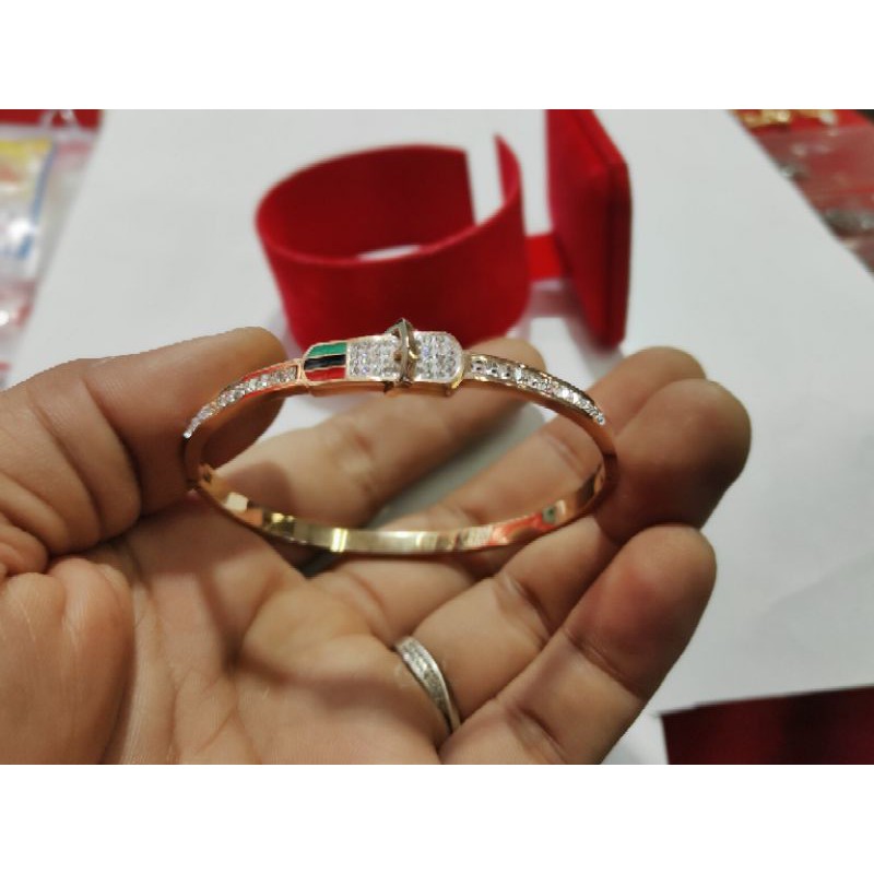 gelang titanium model Gucci,asli titanium