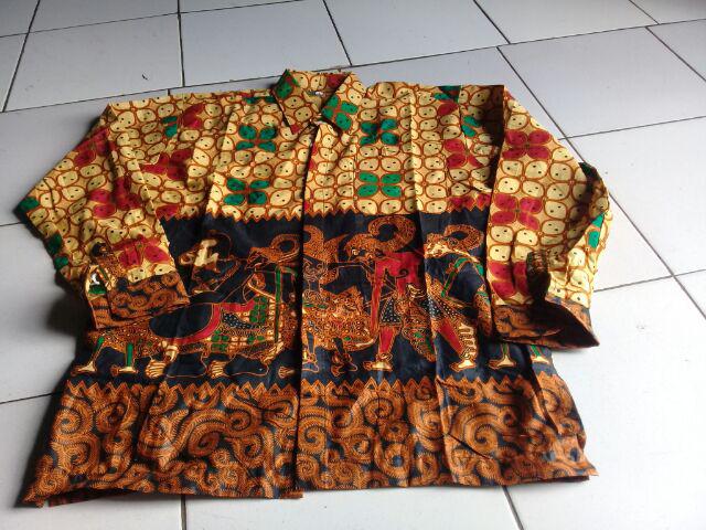 Kemeja Batik Pria Sogan Lengan Panjang Wayang Kawung