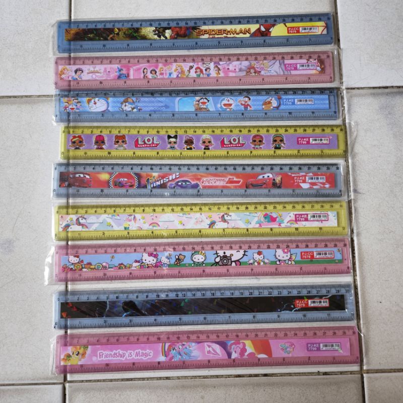 

Mistar/ Penggaris 30cm Plastik Fancy Karakter Lucu
