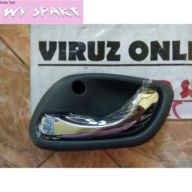 HANDLE DALAM SUZUKI BALENO