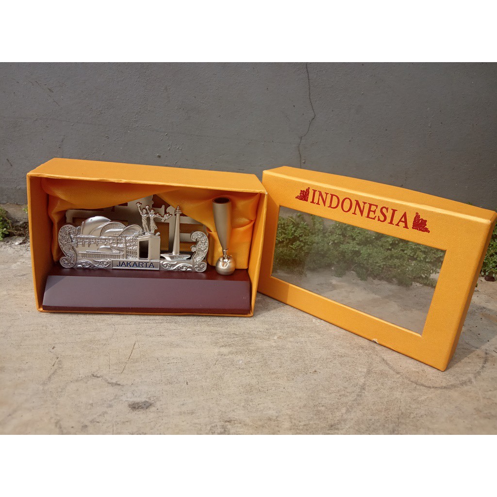 

Organizer tempat kartu nama, pulpen, hiasan dekorasi atau souvenir