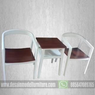 SET KURSI TERAS  MINIMALIS MODERN BAHAN  KAYU  WARNA PUTIH 