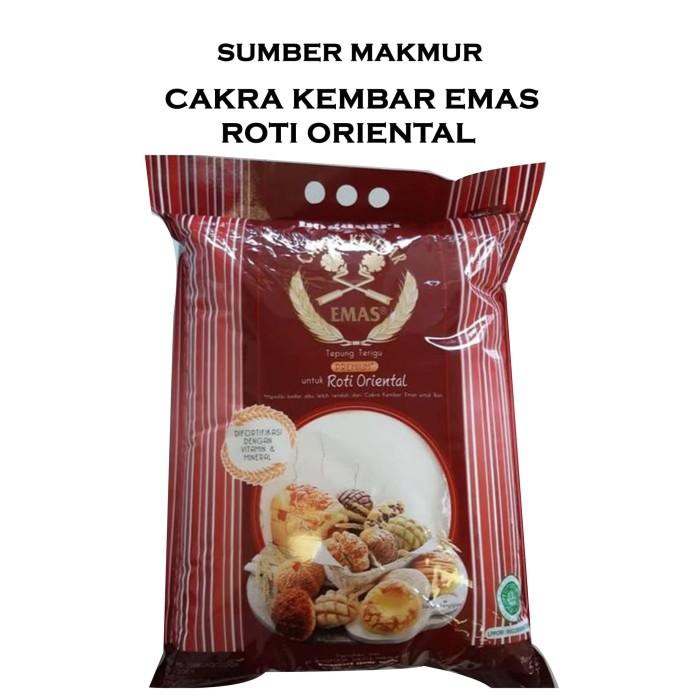 

TEPUNG TERIGU KEMASAN CAKRA KEMBAR EMAS PREMIUM ROTI ORIENTAL 5 KG