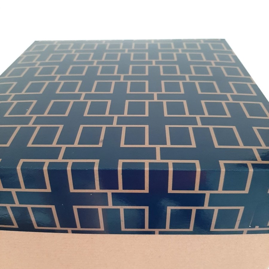 

(5 pcs) box hampers kue brownies motif mozaik blue dus duplek 350gr vernish uv kotal packaging ukuran 25x25x18 cm