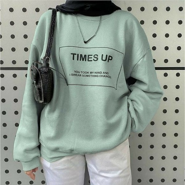 Sweater crewneck wanita Time Up