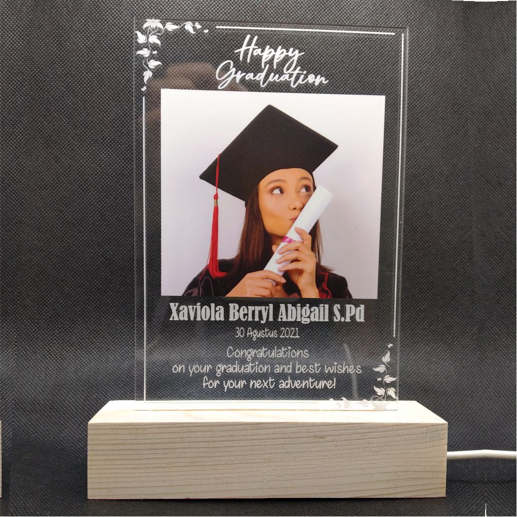 Lampu Tidur Kado Wisuda Hadiah Graduation  3D LED Akrilik CUSTOM FOTO &amp; DETAIL