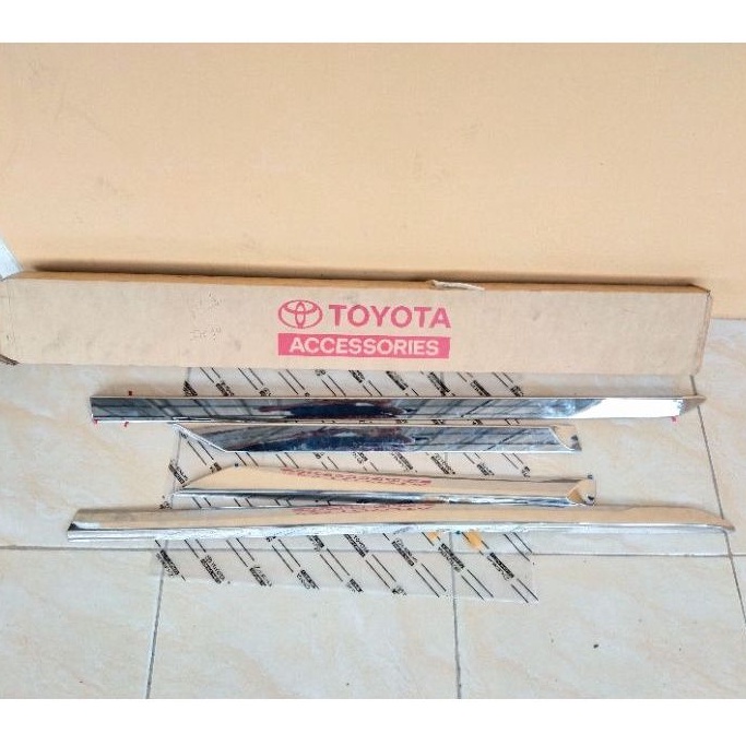 LIST BODY FORTUNER VRZ ORIGINAL CHROME