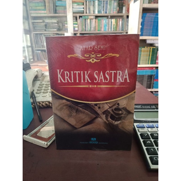 kritik sastra