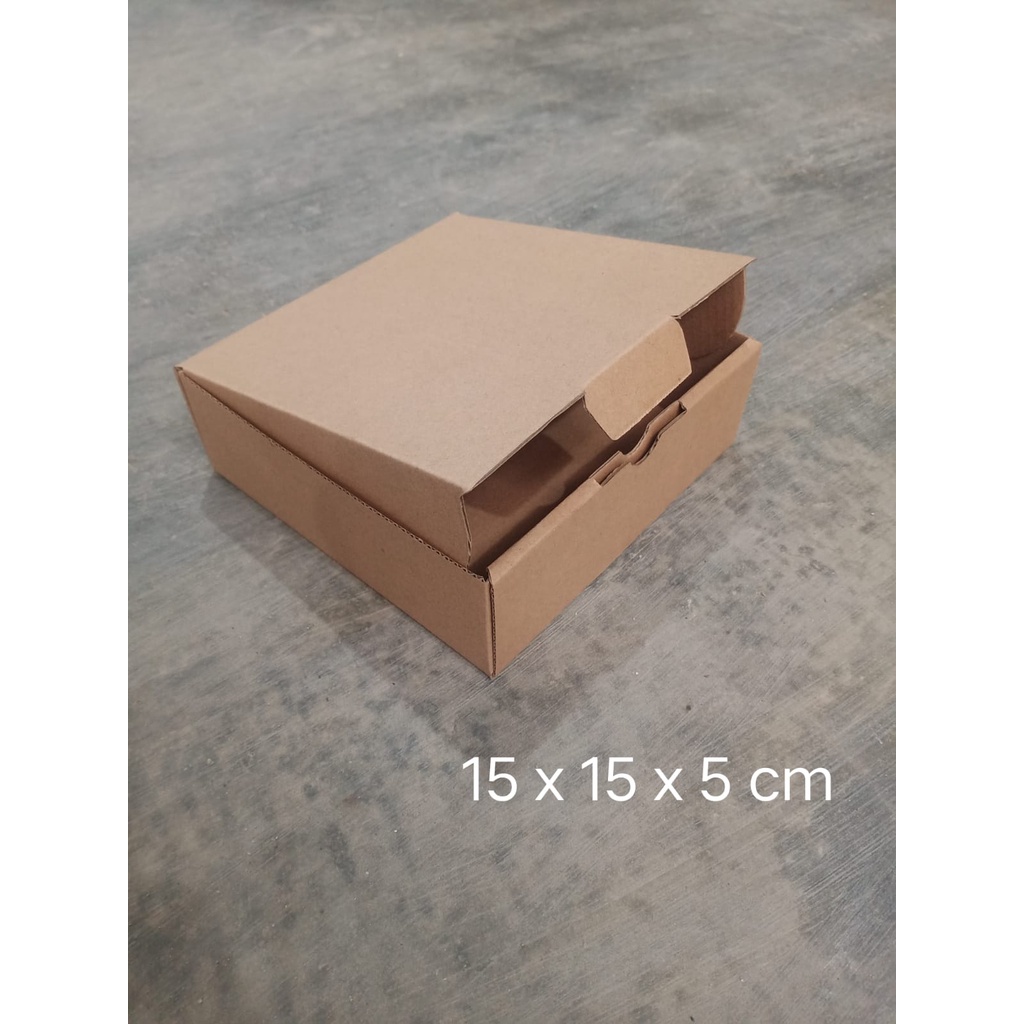 Kardus 15x15x5 cm - Die Cut dan easy usage - Pao mini isi 4-1