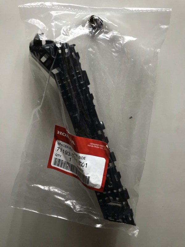 Bracket Dudukan Bumper Bemper Depan Samping Honda Brio Mobilio