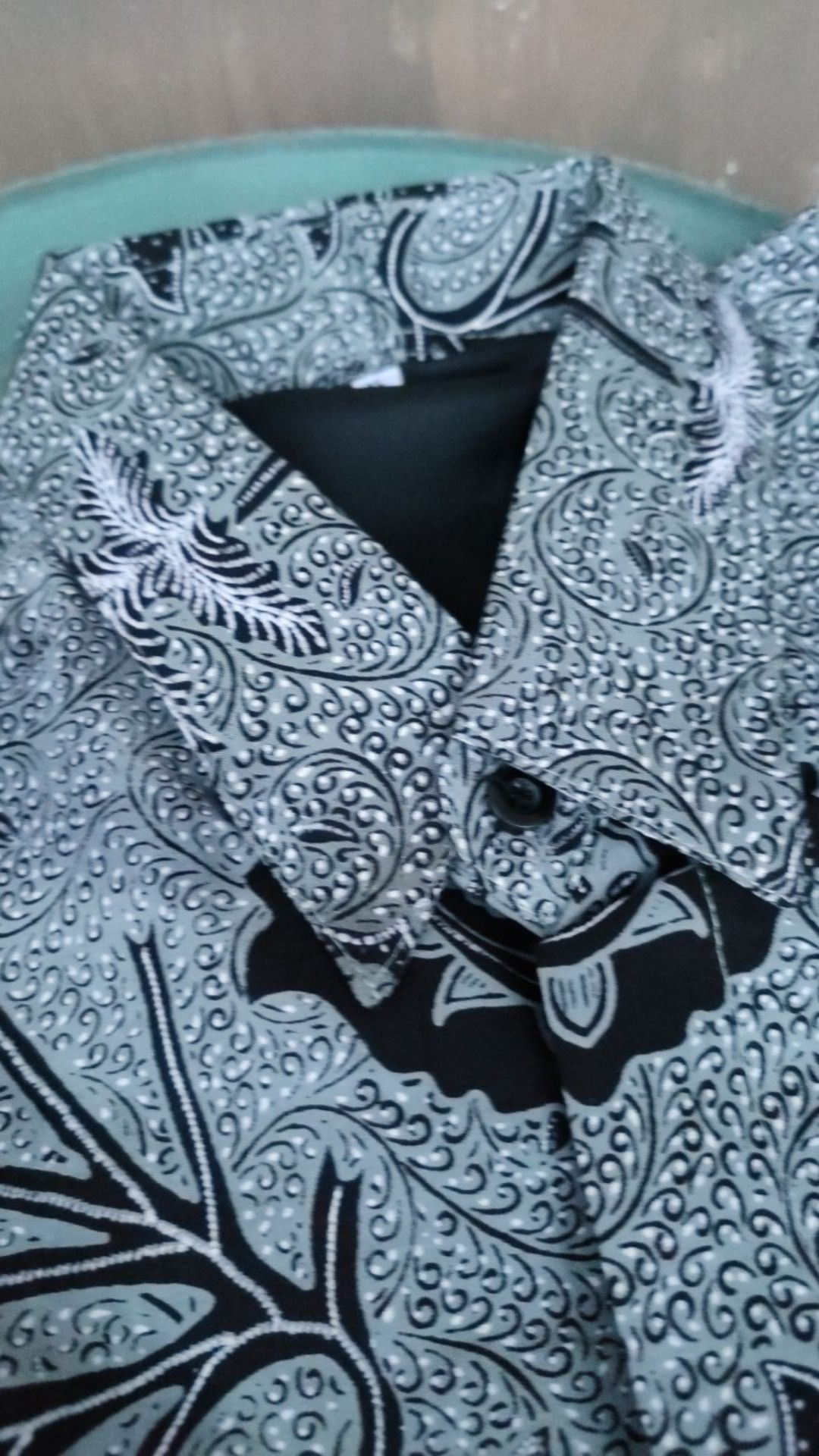 Tumurun Klasik Kemeja Batik Pria Solo Lengan Panjang Full Furing Premium Modern Adiguna Prastowo