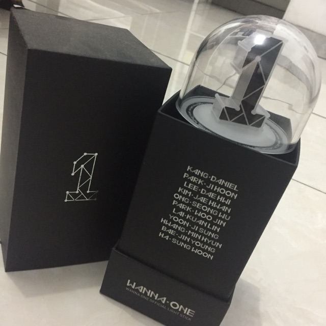 [ PRELOVED] Wanna one official lightstick ( NABLEBONG )