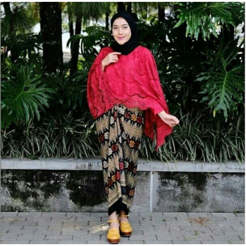 COD SETELAN KEBAYA CAPE BROKAT mewah kebaya Bridesmaid seragaman pager ayu kebaya wisuda Kebaya jumbo-SET CAPE MERAH