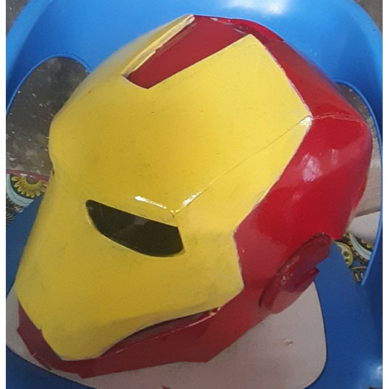 Helm Anak Iron Man