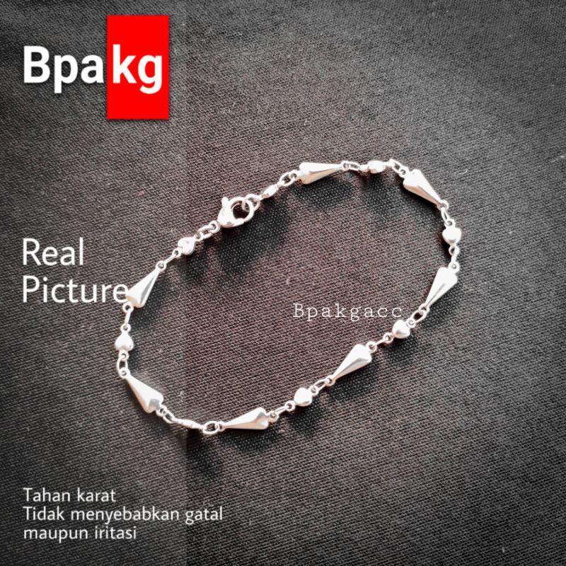 Gelang tangan kerucut love Gelang Titanium wanita Anti karat besi putih asli silver murah segitiga