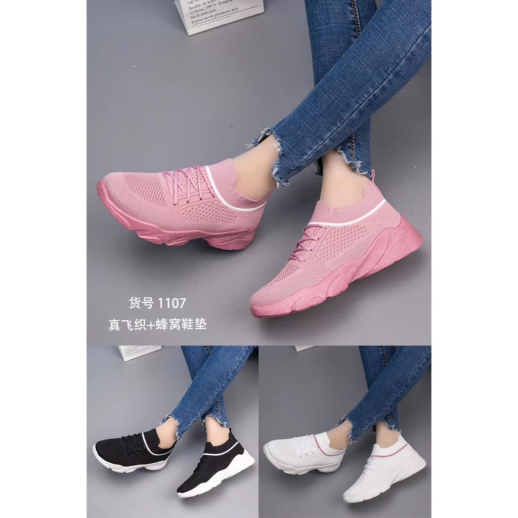 Sepatu wanita tidak licin sneakers 2022 Sepatu olahraga rajutan terbang sports shoes