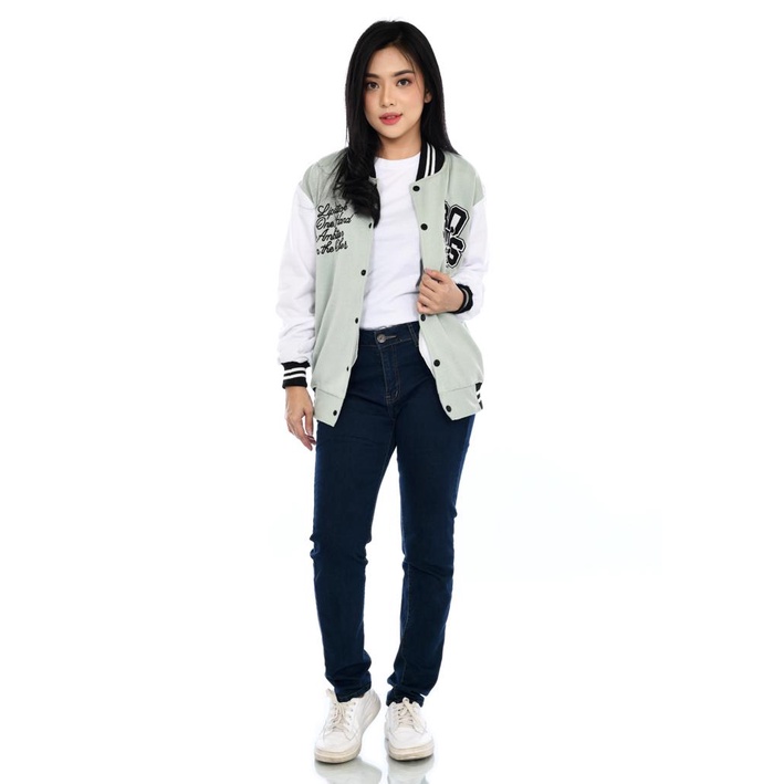 Jaket Varsity Wanita X Urband Absolute Boss