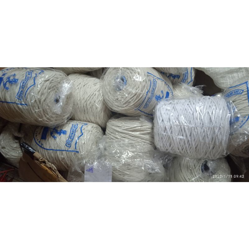 Tali macrame warna natural