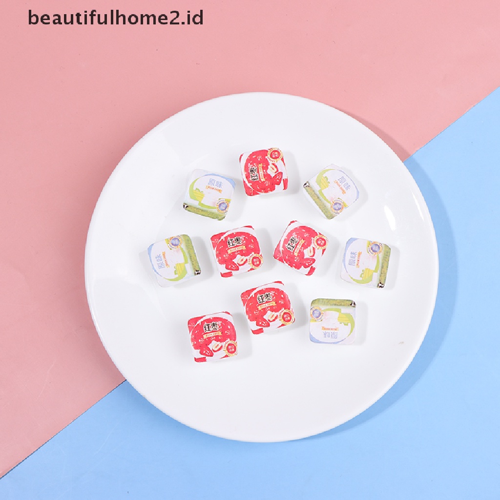 (Beautifulhome2) Buku Literatur Klasik Bahasa MandarinId 10pcs / Set Mainan Miniatur Yogurt Bahan Resin Untuk Aksesoris Rumah Boneka 1: 12